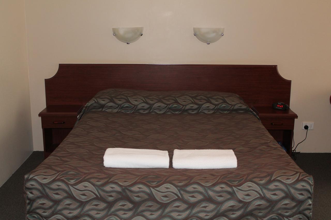 The Kidman Wayside Inn غريفيث المظهر الخارجي الصورة